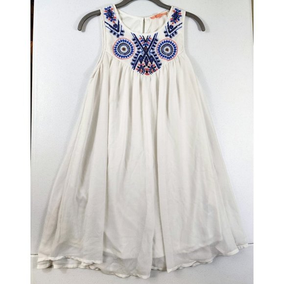 Chelsea & Violet Dresses & Skirts - Chelsea And Violet Womens Size M Embroidered Blue and White Sleeveless Dress